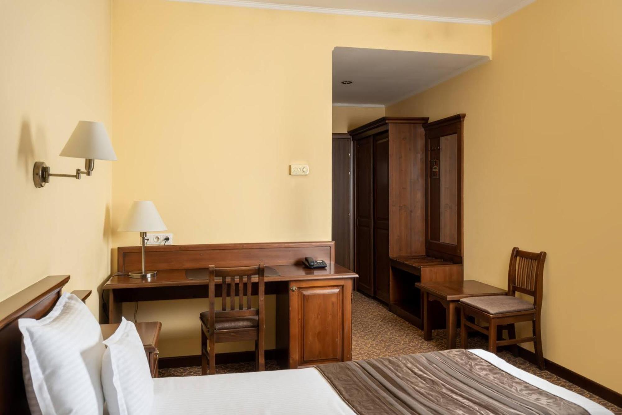 Hotel Leul De Aur Sebes  Exterior photo